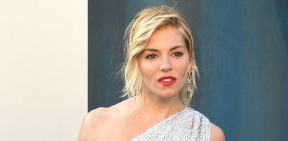 Sienna Miller o rozdrapywaniu ran na planie serialu. Aktorka przypomniała, że przed laty ukochany zdradził ją z nianią!