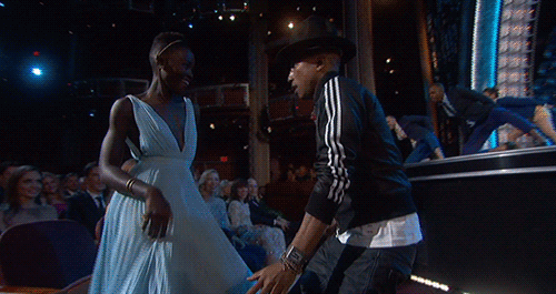 Pharrell mindenkinek odadörgölőzött