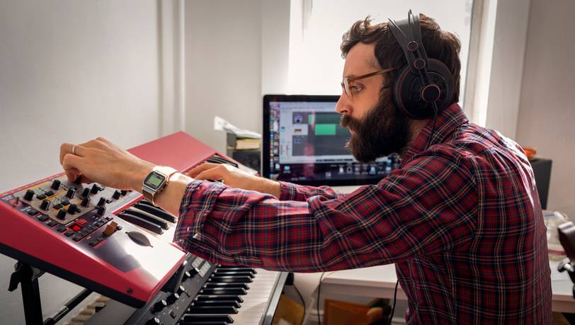 Beliebte Synthesizer mit Keyboardtasten im Vergleich