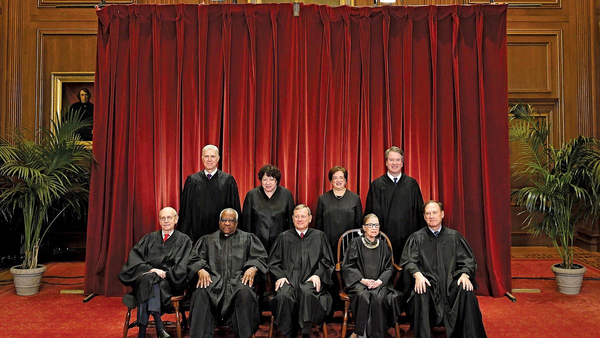 US-JUSTICE-SUPREME-COURT-GROUP-PHOTO