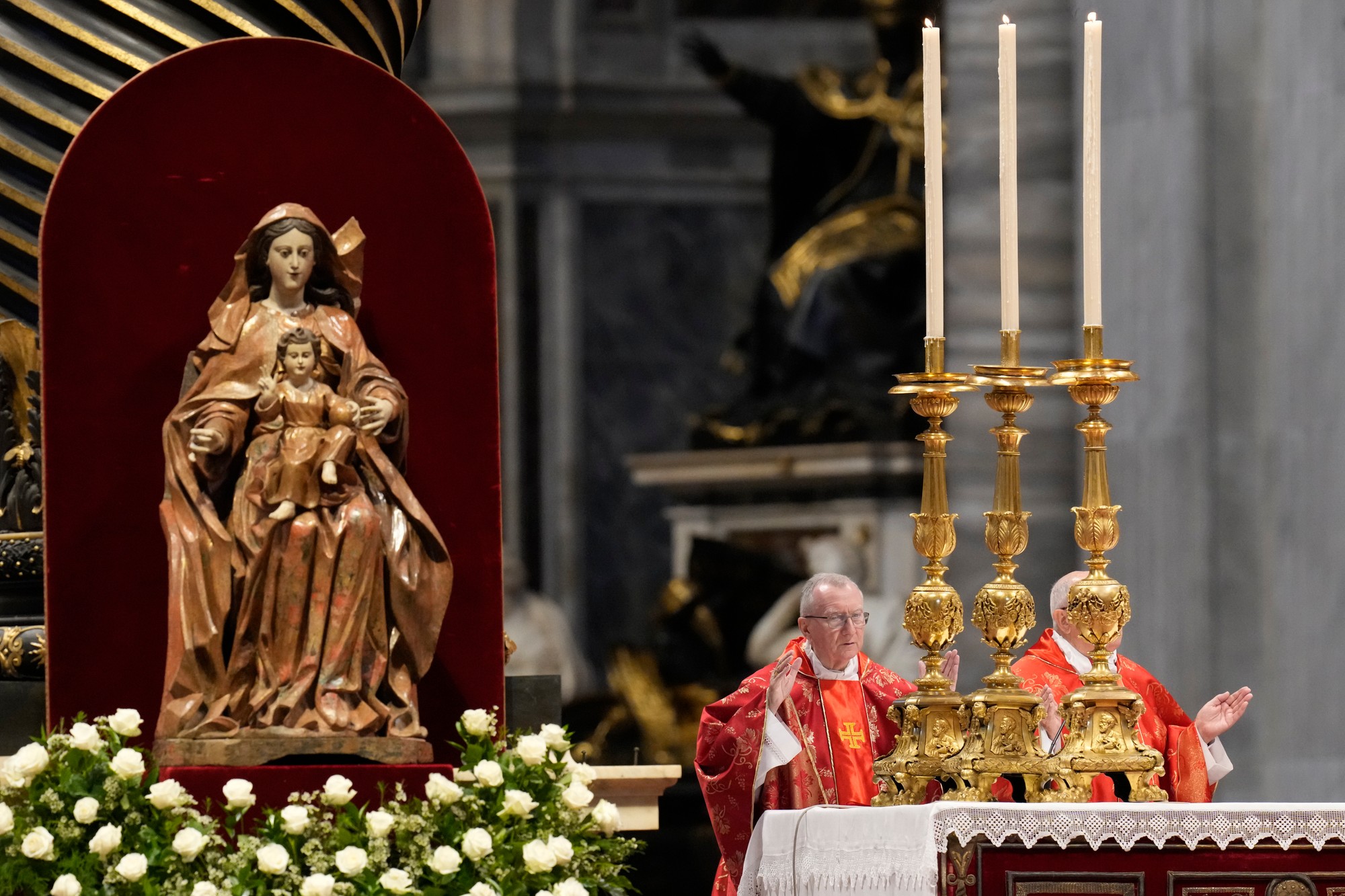 Kardináli pred konkláve absolvovali omšu v Bazilike sv. Petra. 