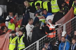 Nie żyje kibic, który zasłabł w czasie meczu Finlandia - Polska. Był reanimowany na trybunach