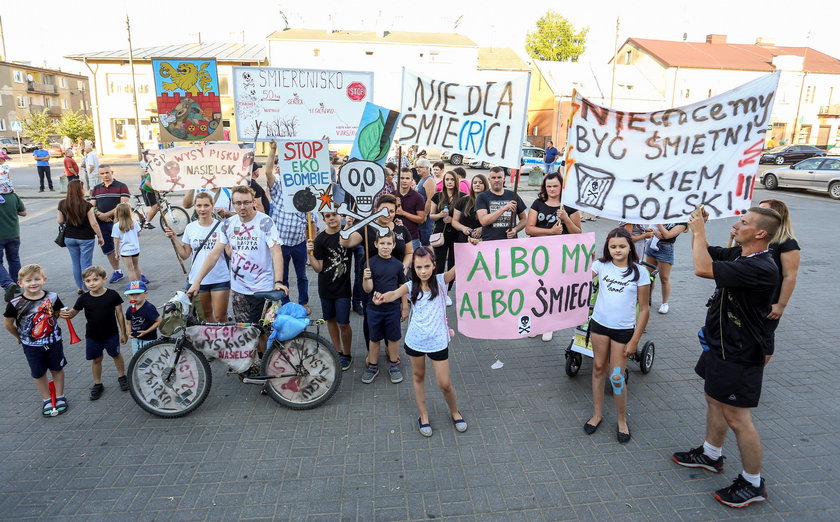 Mieszkańcy Nasielska protestują: Nie dla składowiska!