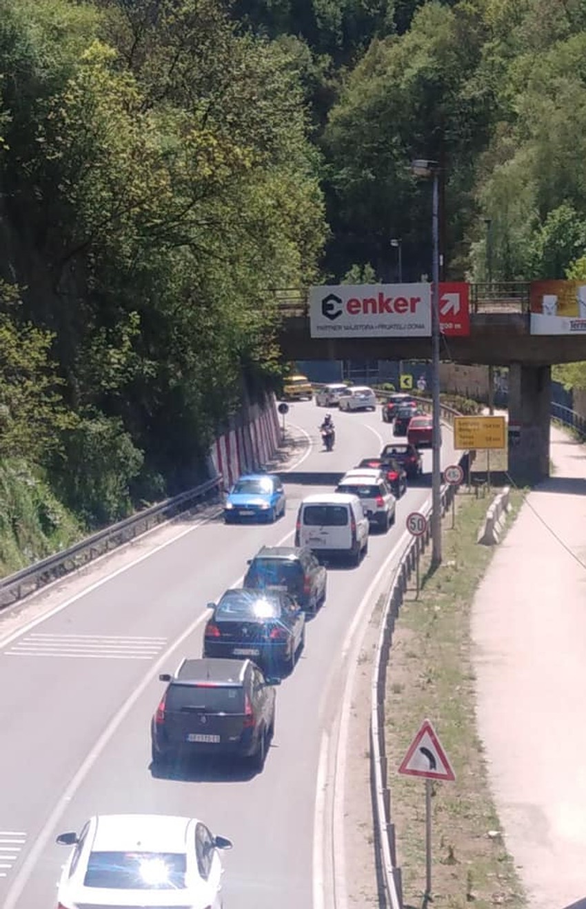 Kilometarske kolone iz pravca Zlatibora prema Beogradu