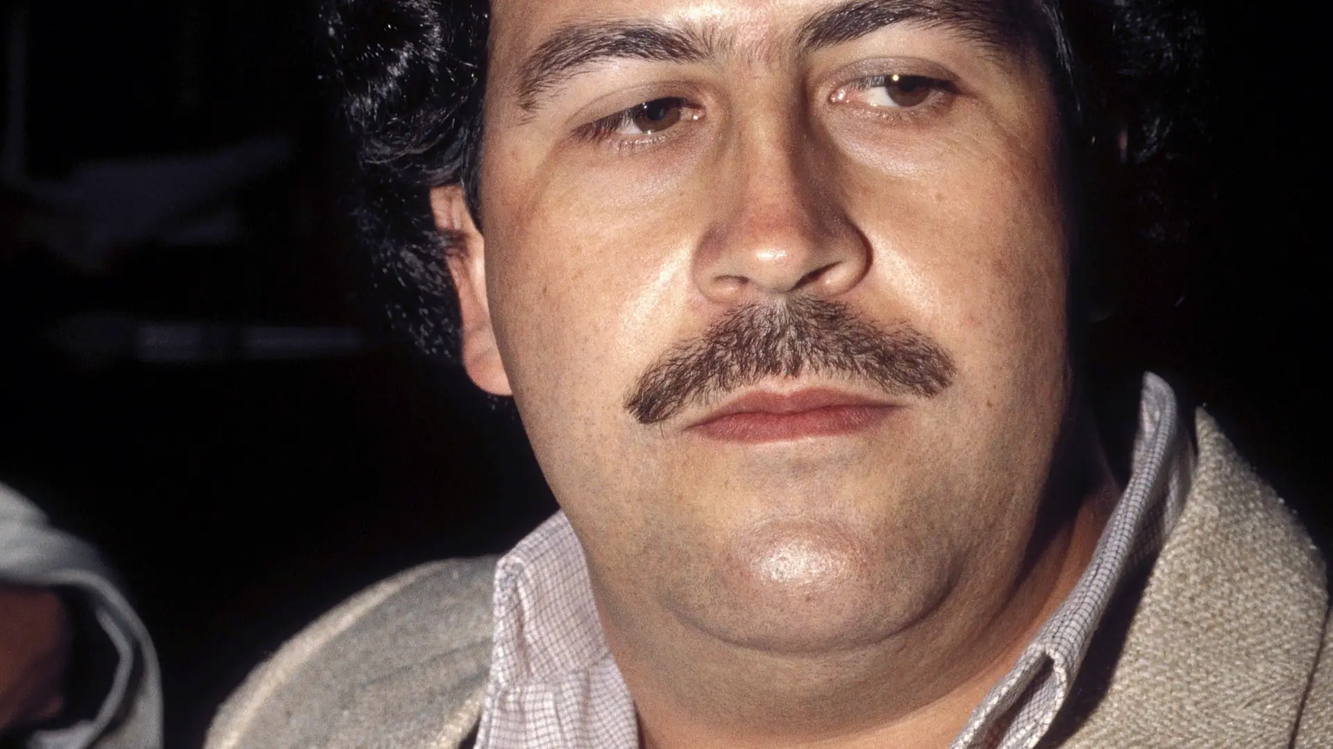 Pablo Escobar – życie czerwonego króla kokainy