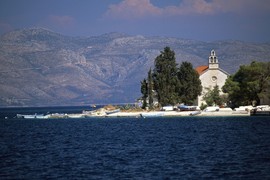 Na ovom ostrvu danas u komšiluku ŽIVI SAMO JEDAN ČOVEK, a nekada je bio PONOS I DIKA cele zemlje zahvaljujući svom "BELOM ZLATU"