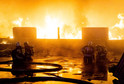 Pożar nielegalnego składowiska opon w Raciniewie. Autor: PAP/Tytus Żmijewski