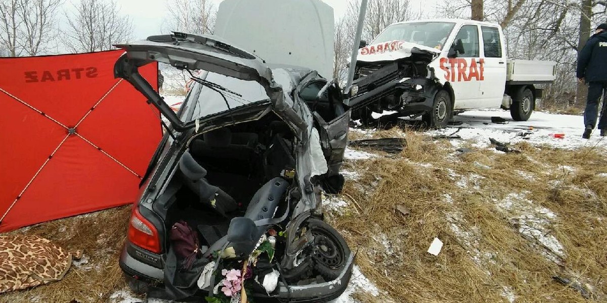 Masakra na drodze. Zginęły cztery osoby