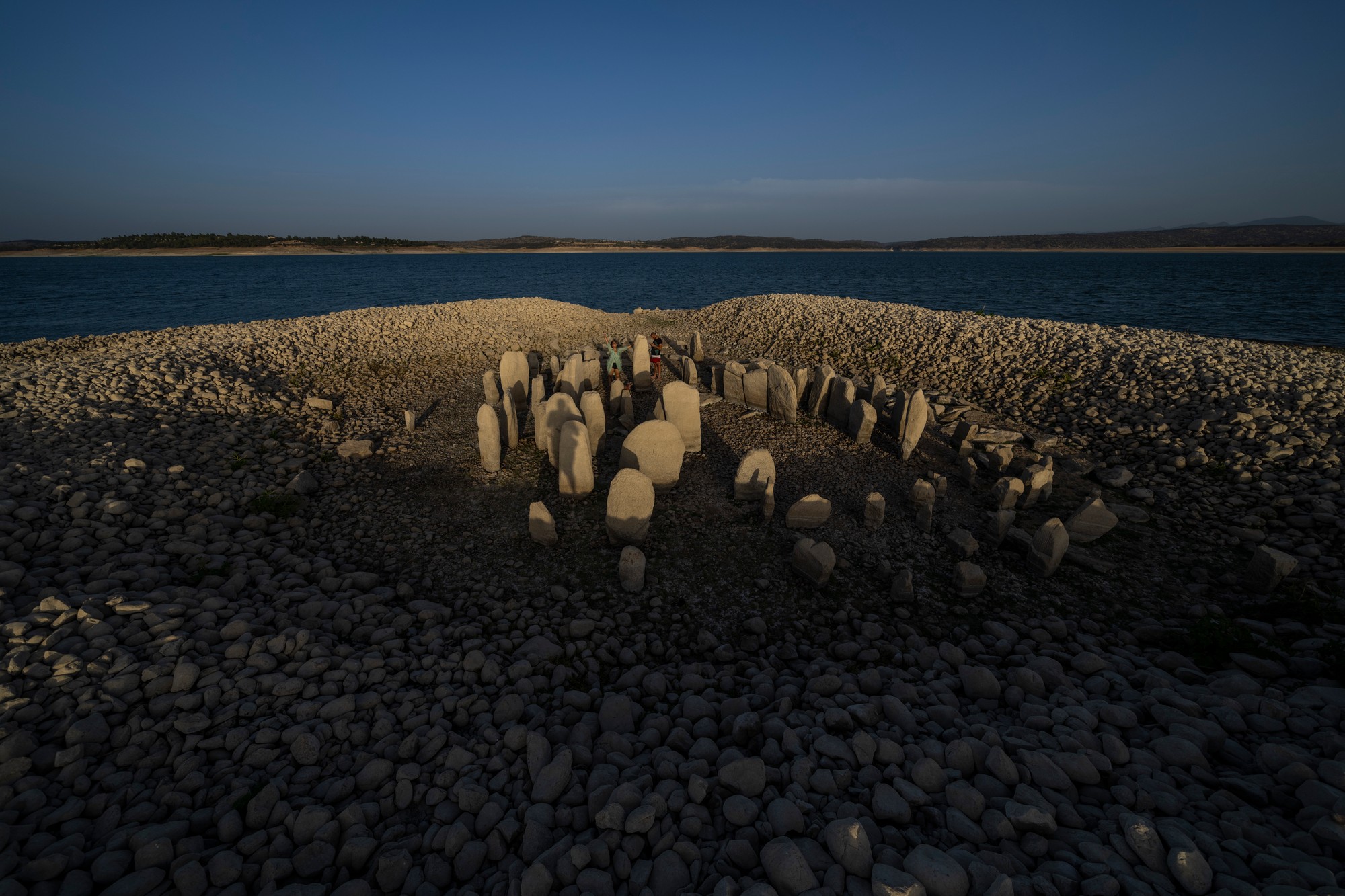 Pokles hladiny pre rekordné sucho znovu odkryl španielsky Stonehenge.
