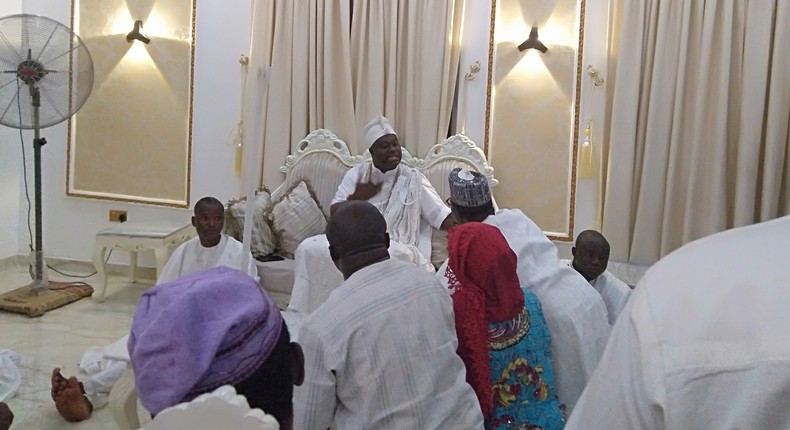 Ooni of Ife, Oba Enitan Ogunwusi with executives of the Nigeria Association of Tour Operators (NATOP) during the Annual General Meeting. (NAN)