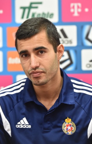 Brazylijczyk Rafael Crivellaro, nowy piłkarz Wisły Kraków podczas prezentacji w ośrodku treningowym Białej Gwiazdy w Myślenicach