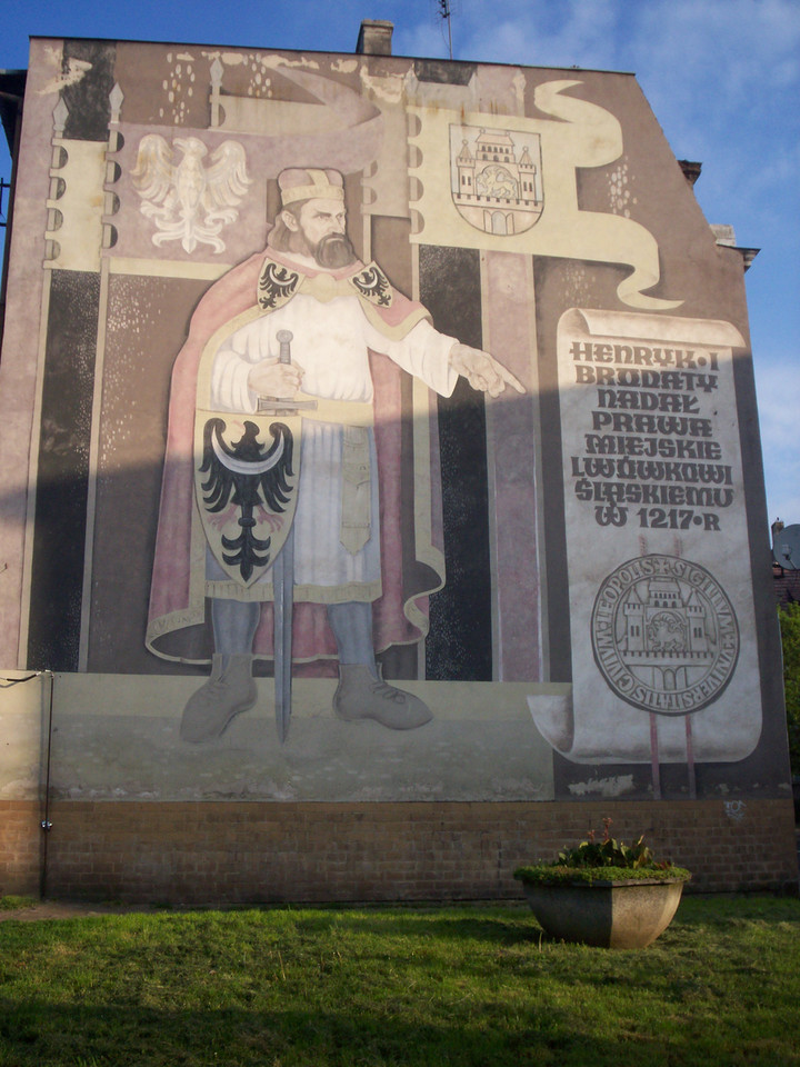 Polska murem malowana