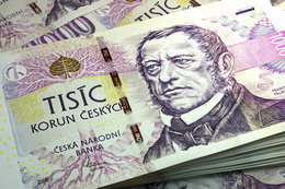 Czeska korona znowu się umacnia wobec euro i bije wieloletni rekord