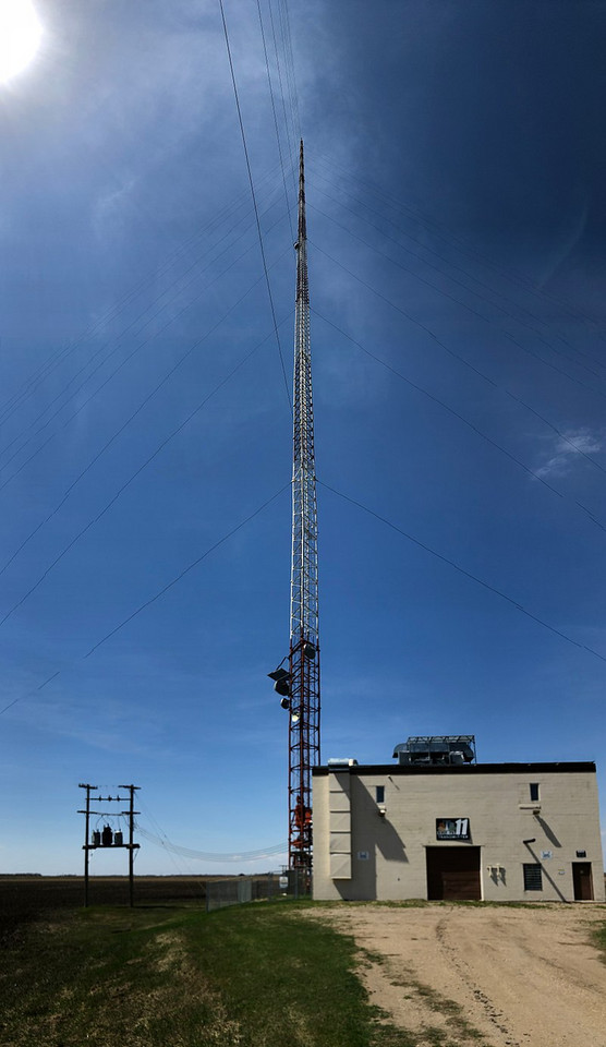 KVLY/KTHI TV Mast. Lokalizacja: Blanchard, North Dakota, Stany Zjednoczone