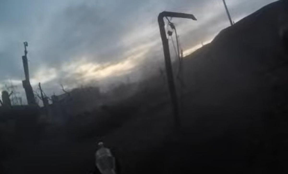 Kadr z nagrania, opublikowanego przez pułk Azow