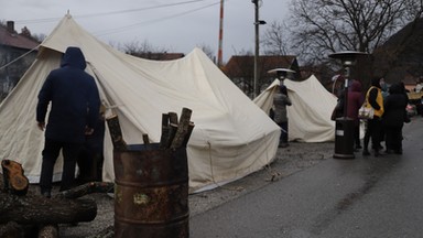 Rośnie napięcie w Kosowie. W akcji polscy żołnierze i policjanci