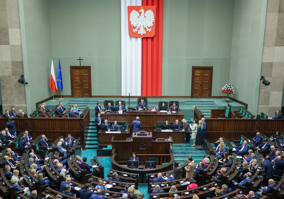 Ruszają obrady Sejmu. Posłowie zdecydują o losie Zbigniewa Ziobro i tych ustawach