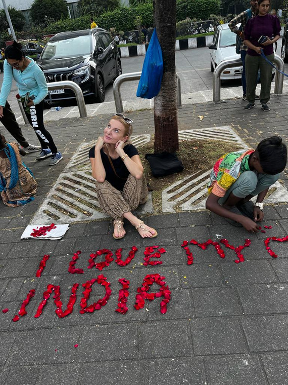 "Hinduska przygoda" zmieniła życie Kasi o 180 stopni.