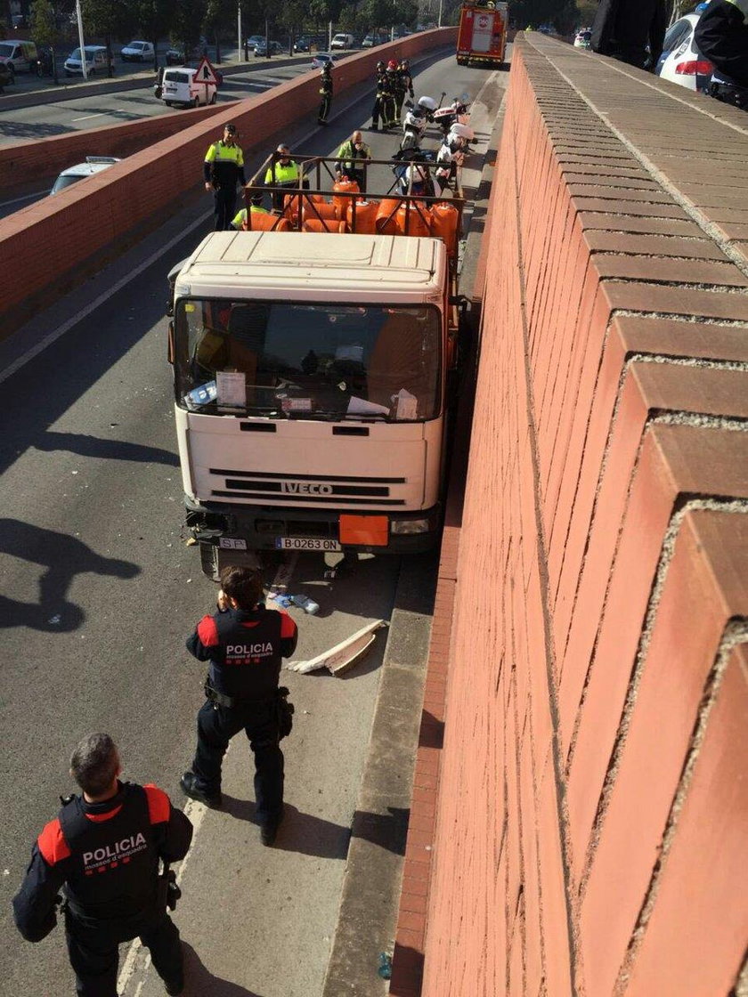 Hiszpania. Porwanie ciężarówki z gazem