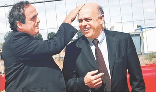 Jak polski rząd chce uszczknąć trochę pieniędzy z UEFA