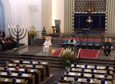 GERMANY-POPE-WYD-SYNAGOGUE-TEITELBAUM-ADLER