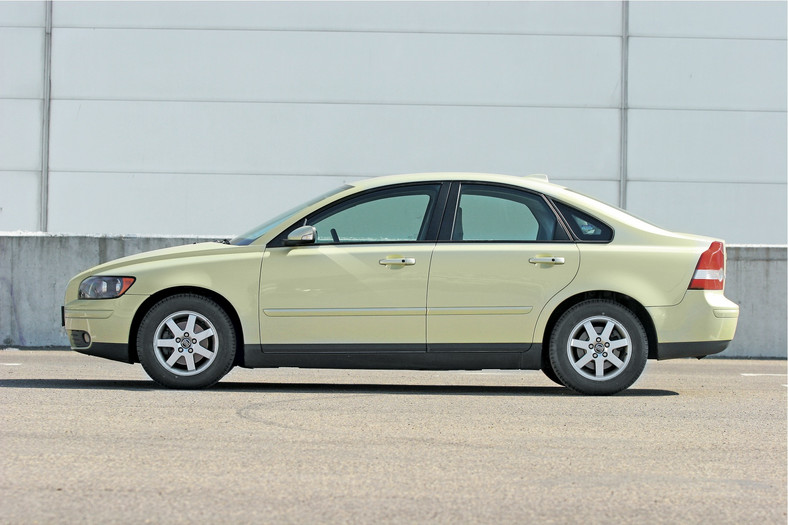 Volvo S40