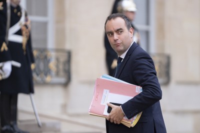 Sebastien Lecornu: Broń jądrowa na terenie Polski podważyłaby Akt Stanowiący Rosja-NATO