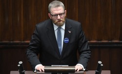 Braun zwrócił się do posłanek KO i Lewicy. Padły kontrowersyjne słowa [WIDEO]