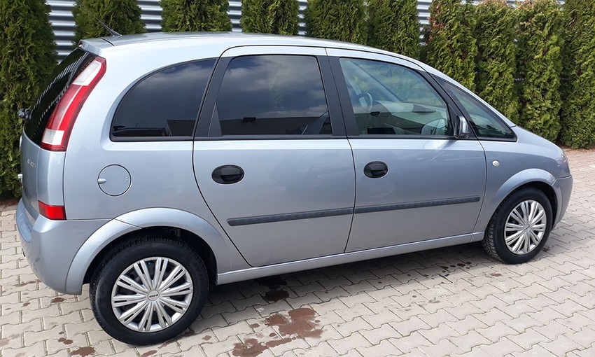 3-Opel-Meriva