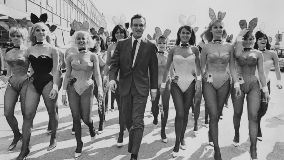 Hugh Hefner z "króliczkami" Playboya