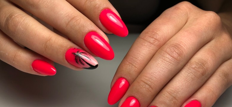 Piękne dłonie bezpiecznie! Na co zwracać uwagę w salonie manicure?