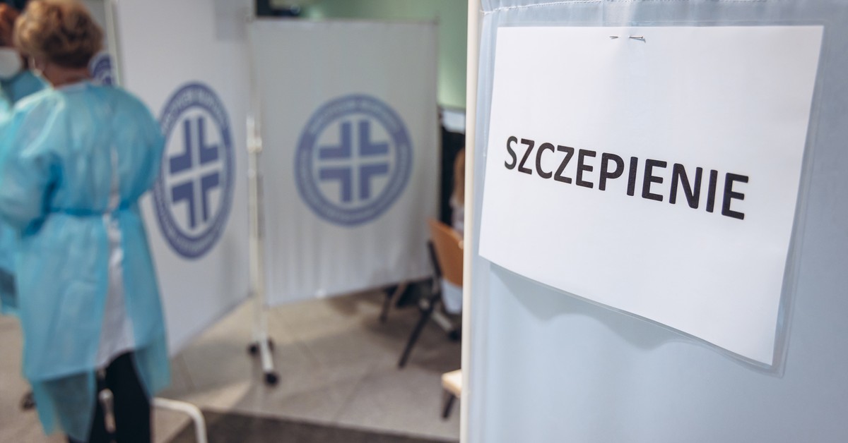 Lewica chce ograniczeń dla osób niezaszczepionych i masowego testowania
