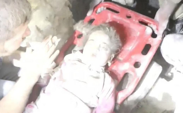 Cud w Aleppo. Dziewczynka przeżyła dwa dni pod gruzami