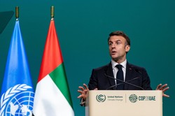 "Całkowite zniszczenie Hamasu"? Macron ostrzega Izrael przed "10-letnią wojną"