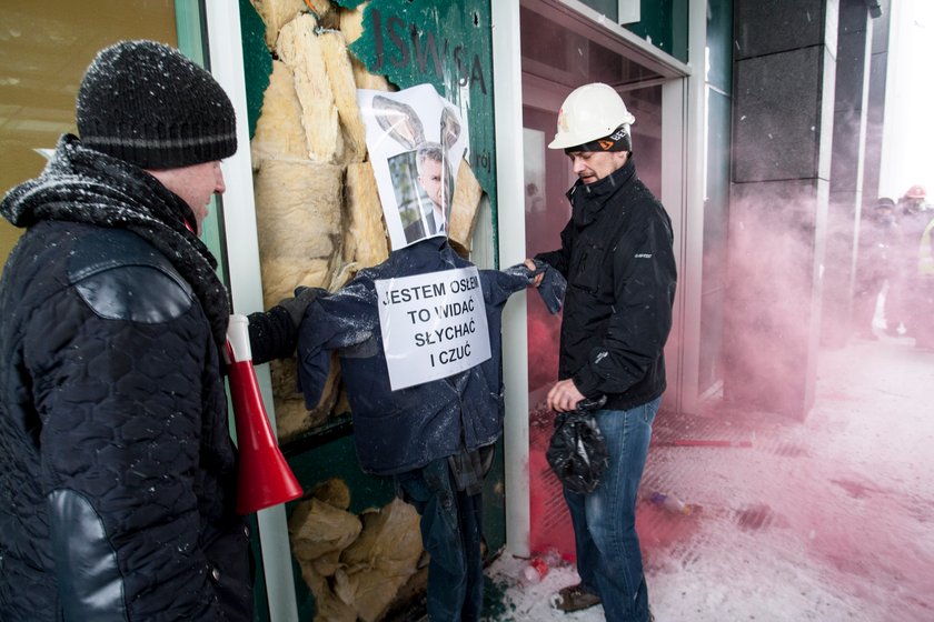 Pikieta hajerów pod JSW