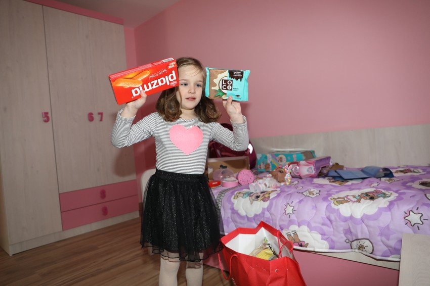 Igračke i slatkiši: Tome se deca uvek najviše raduju