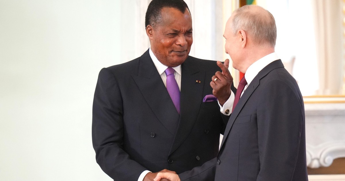 Putin stands as the first world leader to congratulate his African friend on a major victory