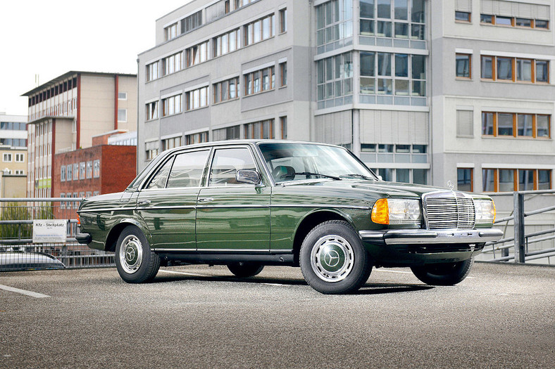 Mercedes 200 D (W 123)