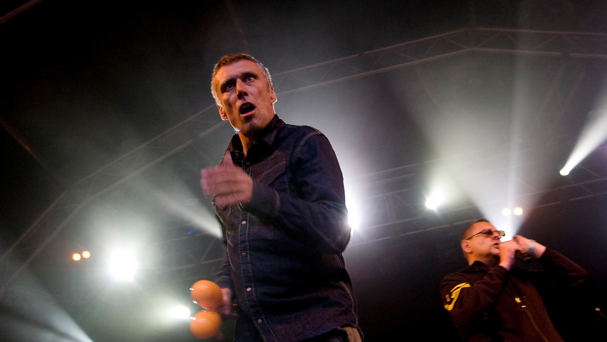 Zespół Happy Mondays ogłosił reaktywację w oryginalnym składzie.