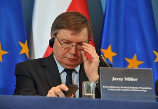 Straż pożarna łamała prawo. Bo minister Miller jej kazał