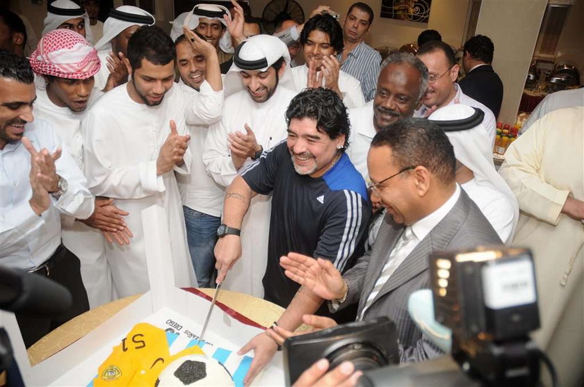 Maradona obchodzi 51 urodziny