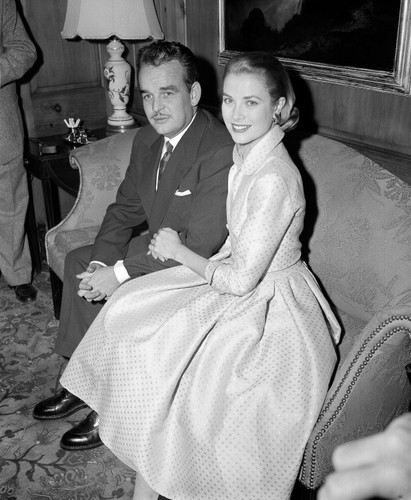 Grace Kelly i książę Rainier III w 1956 roku