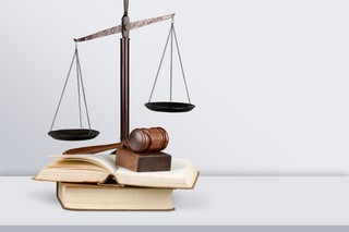 Wypłata „starych” zysków ponownie z PIT. Fiskus podwójnie zdziera podatek od wspólników, choć przegrywa w sądach