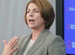 Pitera atakuje szefa wojsk lądowych