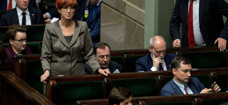 Sejm uchwalił ustawę o wsparciu kobiet w ciąży i rodzin "Za życiem"