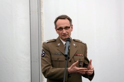 Gen. Gielerak: Jeśli chcemy uniknąć "drugiej Lombardii", musimy postawić na respiratory [WYWIAD]