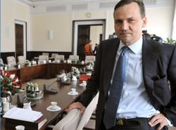 Sikorski o odwrotności własnych myśli