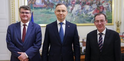 Andrzej Duda ponownie ułaskawi Kamińskiego i Wąsika? RMF FM dotarło do nieoficjalnych informacji