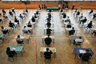 Egzamin gimnazjalny 2014: Uczniowie zmierzyli się dziś z językiem obcym