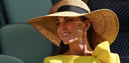 Kate Middleton zachwyciła letnią kreacją na Wimbledonie. Same kolczyki są warte kilkanaście tysięcy złotych!